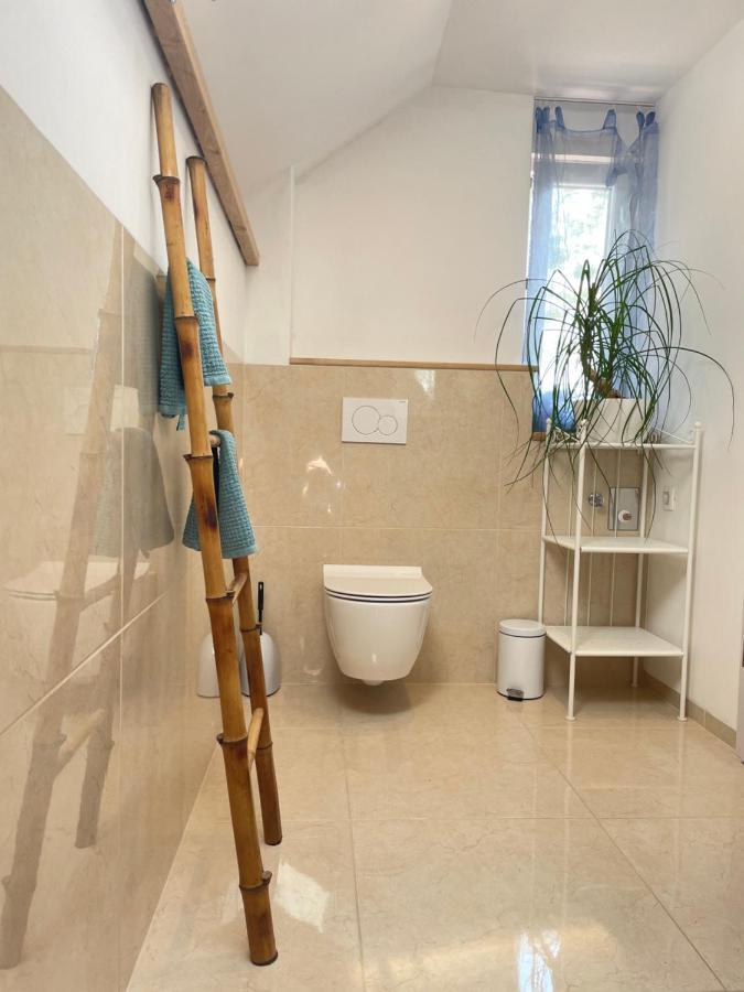 Catalina Lesce-Bled Apartment Лесце Екстериор снимка